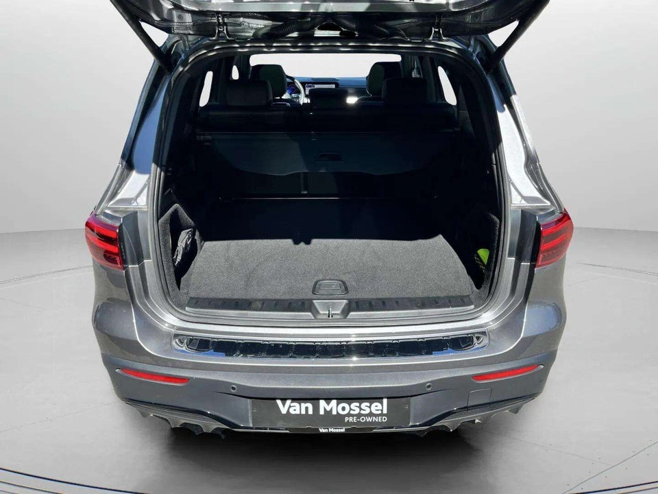 Mercedes EQB300 AMG Line 4Matic 5d