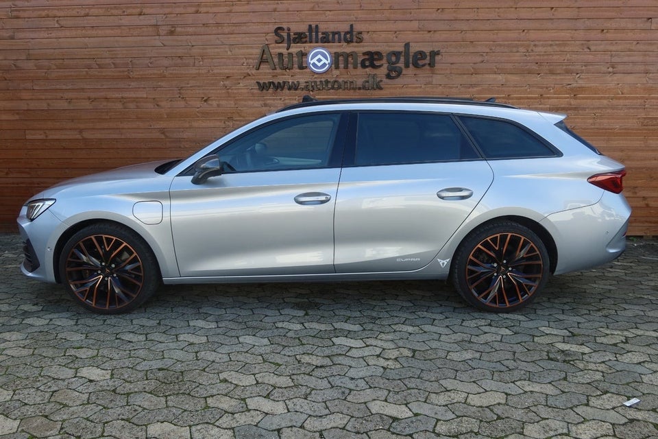 Cupra Leon 1,4 eHybrid Sportstourer DSG 5d