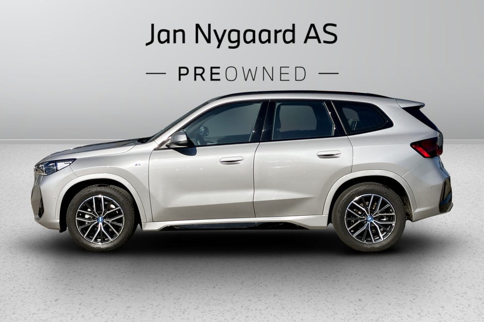 BMW iX1 eDrive20 M-Sport 5d