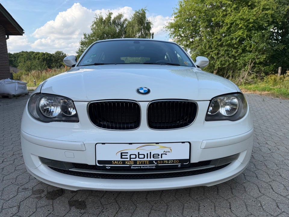 BMW 116d 2,0 Advantage 5d