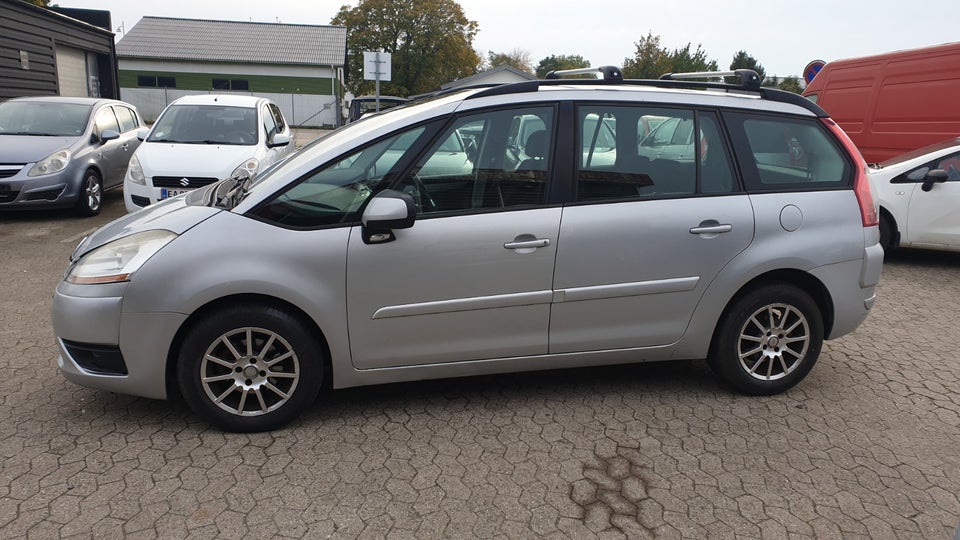 Citroën Grand C4 Picasso 1,8 16V Prestige 7prs 5d