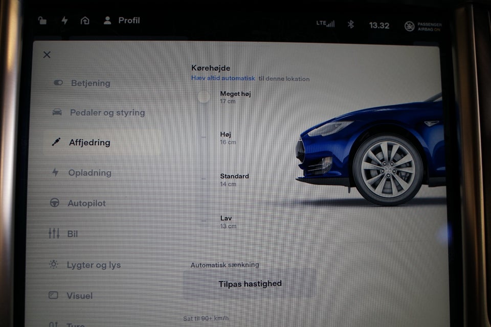 Tesla Model S 90D 5d