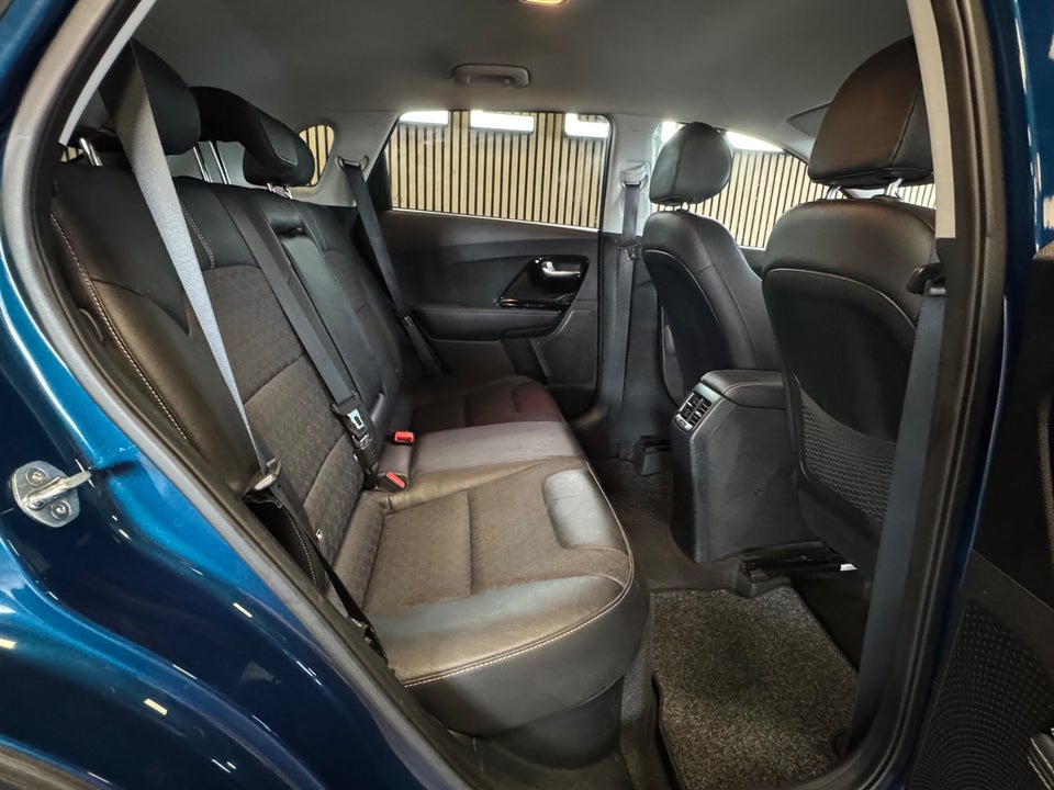 Kia Niro 1,6 PHEV Advance DCT 5d