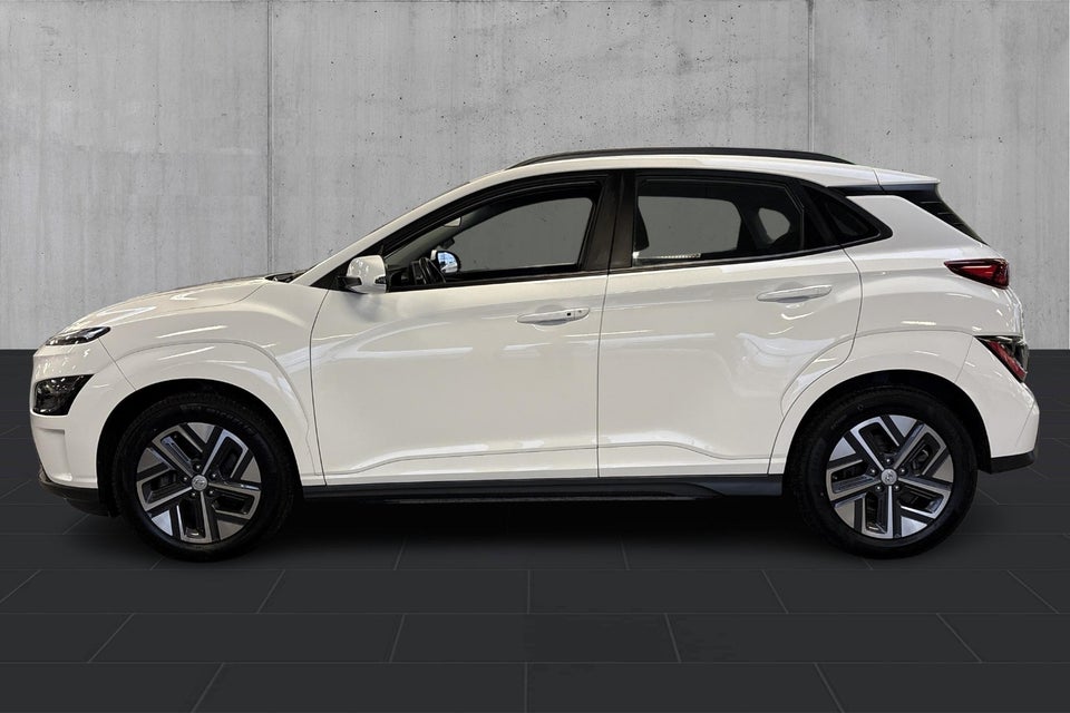 Hyundai Kona 39 EV Select 5d