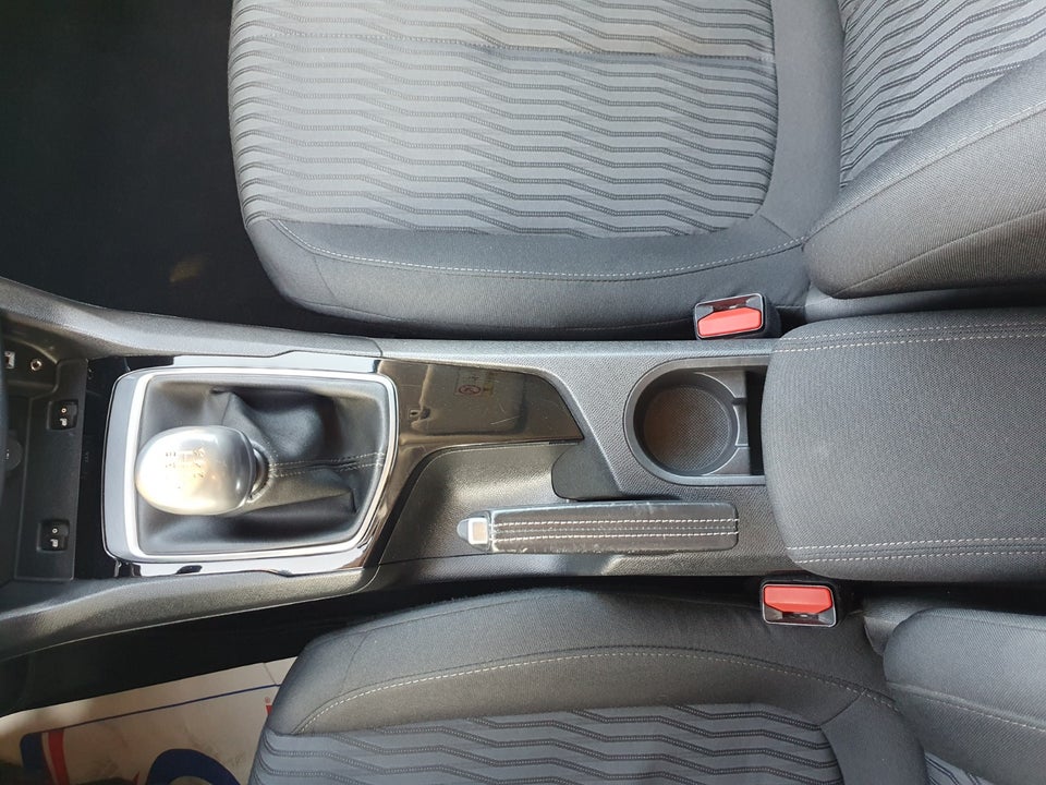 Peugeot 308 1,6 BlueHDi 120 Businessline SW 5d