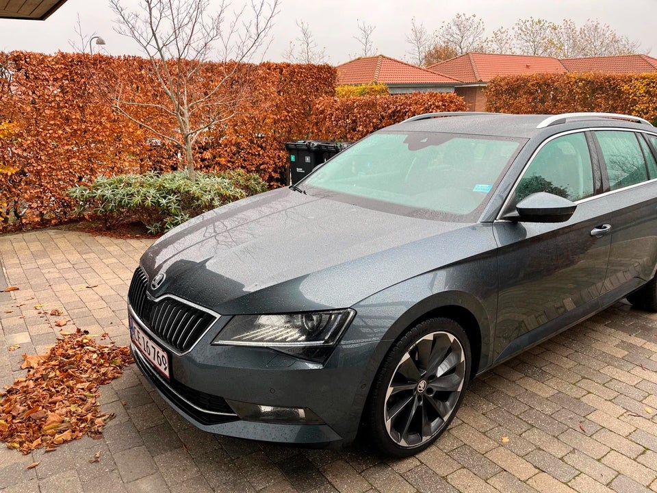 Skoda Superb 1,5 TSi 150 Style Business Combi DSG 5d