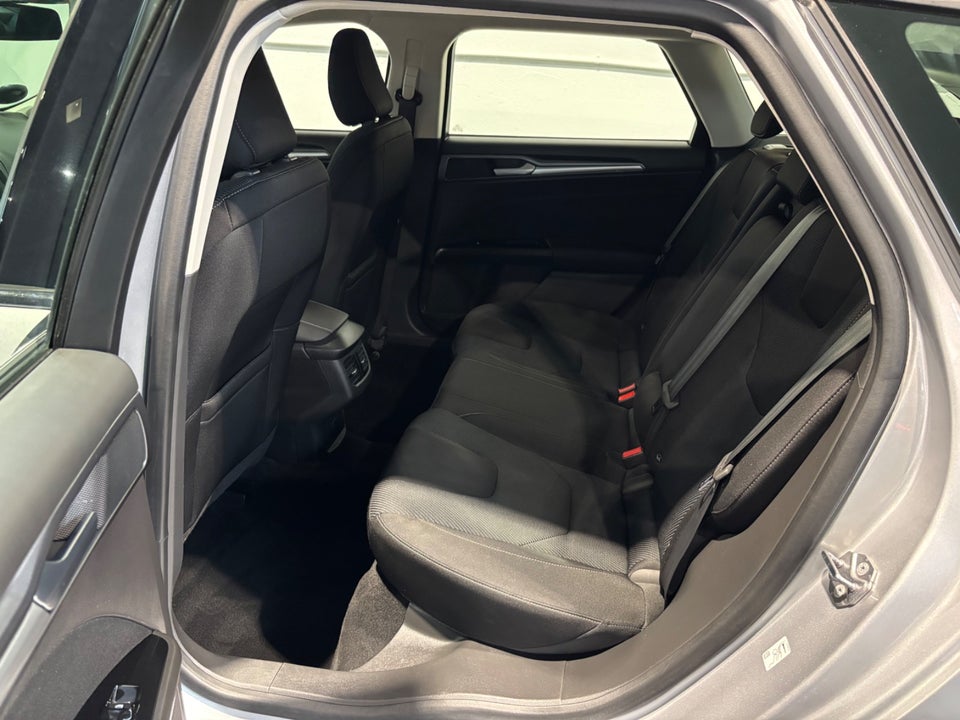 Ford Mondeo 2,0 EcoBoost Titanium stc. aut. 5d