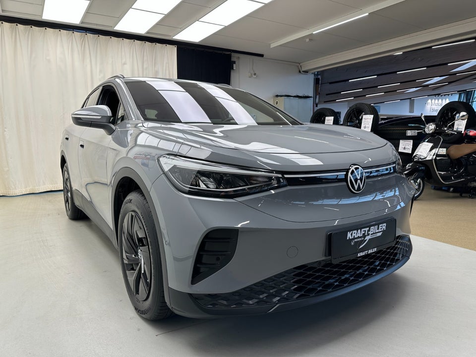 VW ID.4 52 Life 5d