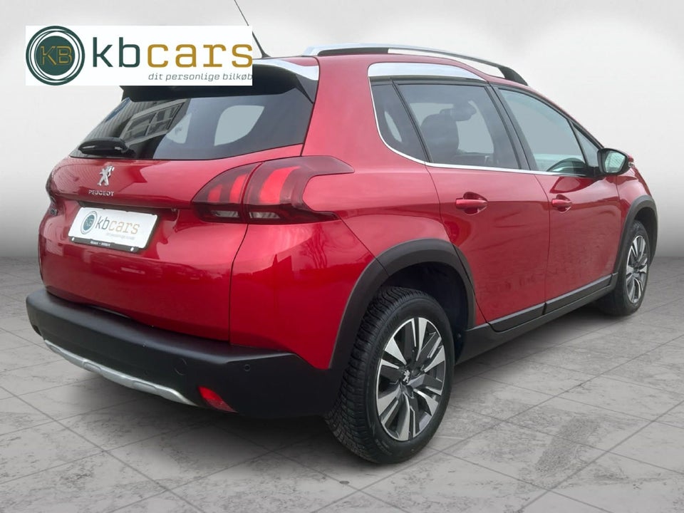 Peugeot 2008 1,2 PureTech 82 Selection Sky 5d