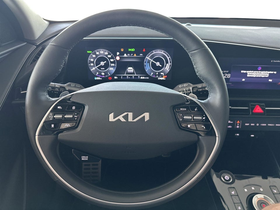 Kia Niro 64 EV Upgrade 5d