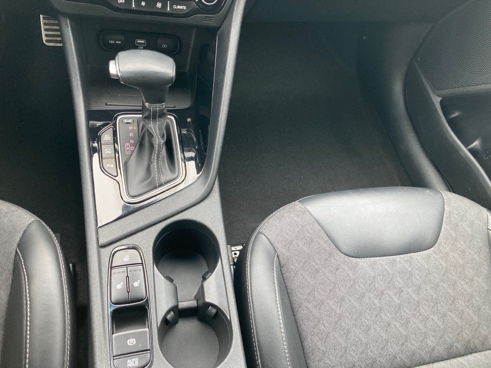 Kia Niro 1,6 PHEV Advance DCT 5d