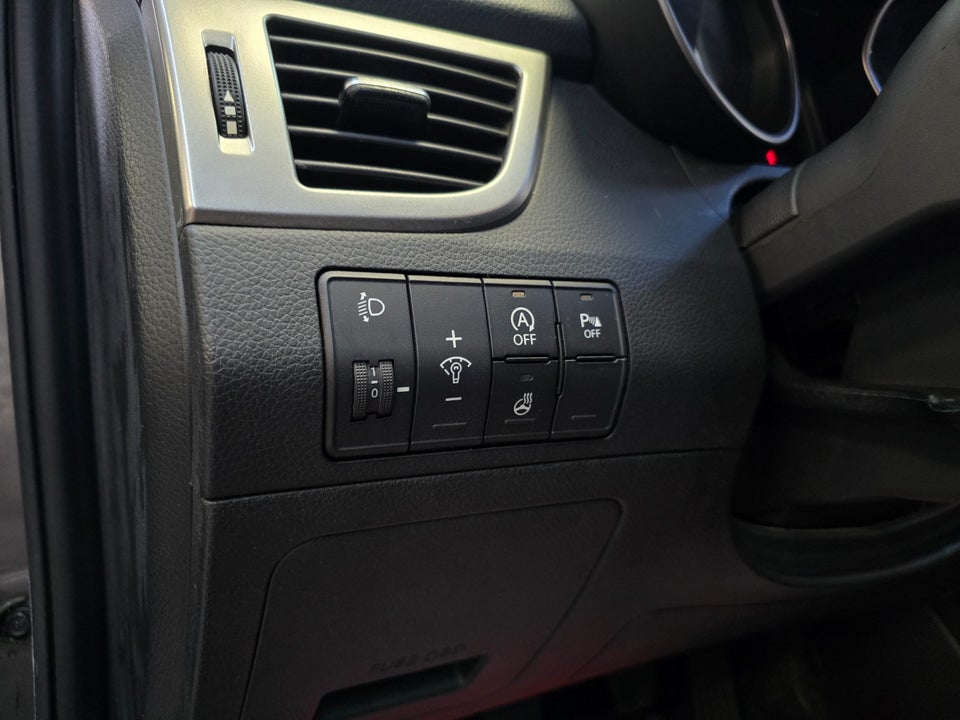 Hyundai i30 1,6 CRDi 110 XTR Eco 5d