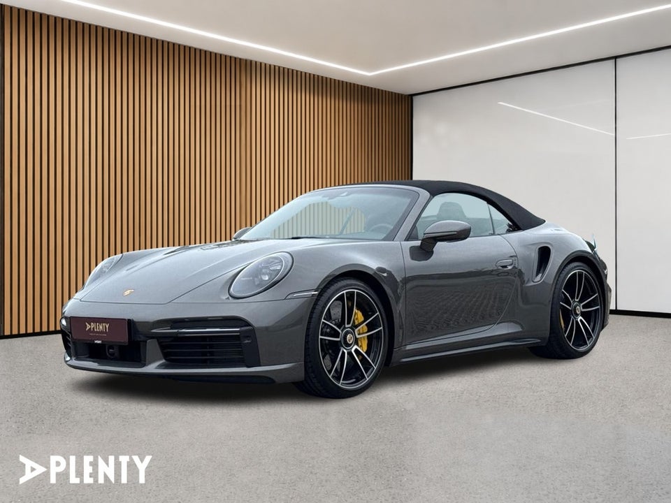 Porsche 911 Turbo S 3,8 Cabriolet PDK 2d