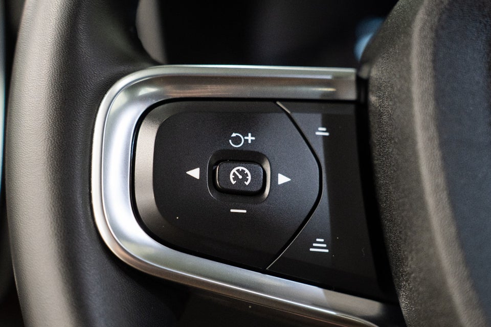 Volvo XC40 P6 ReCharge Plus 5d