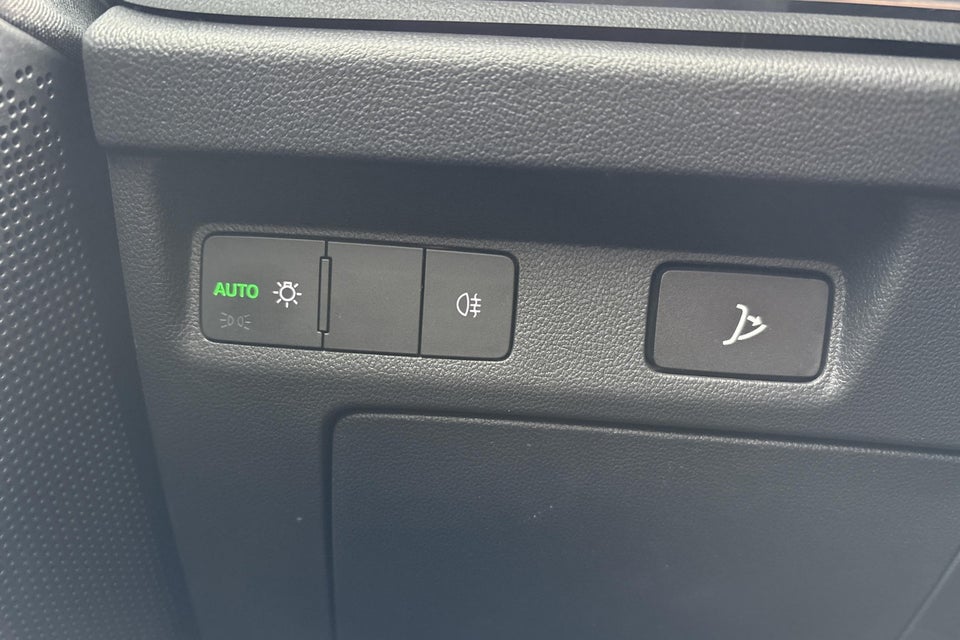 Skoda Enyaq 60 iV Plus 5d