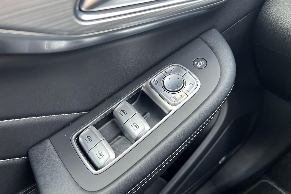 MG Marvel R Performance 5d