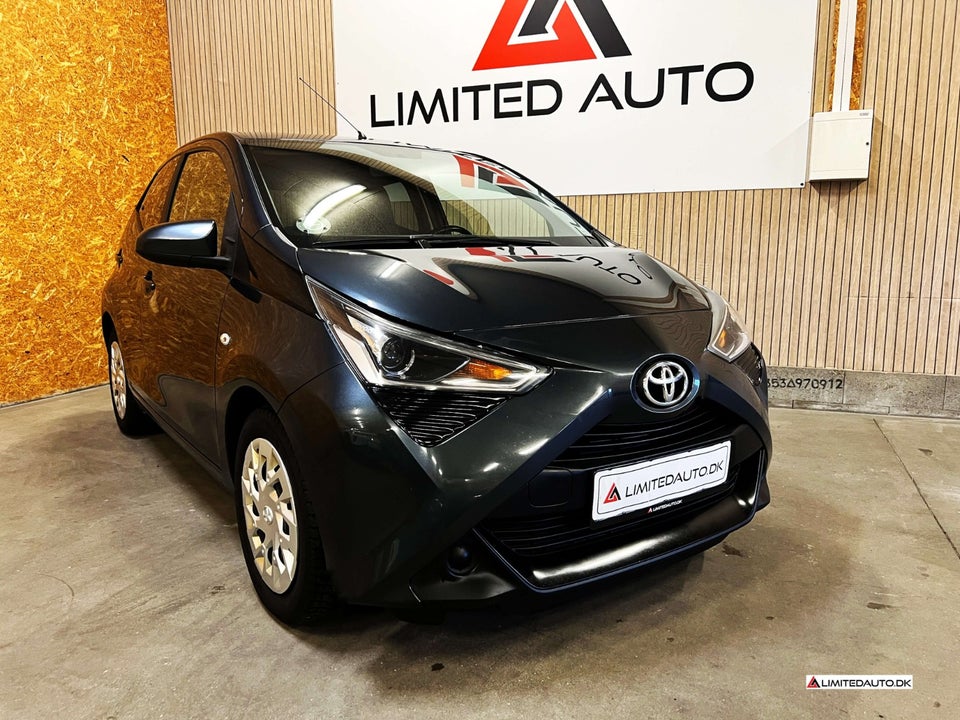 Toyota Aygo 1,0 VVT-i x-pression 5d