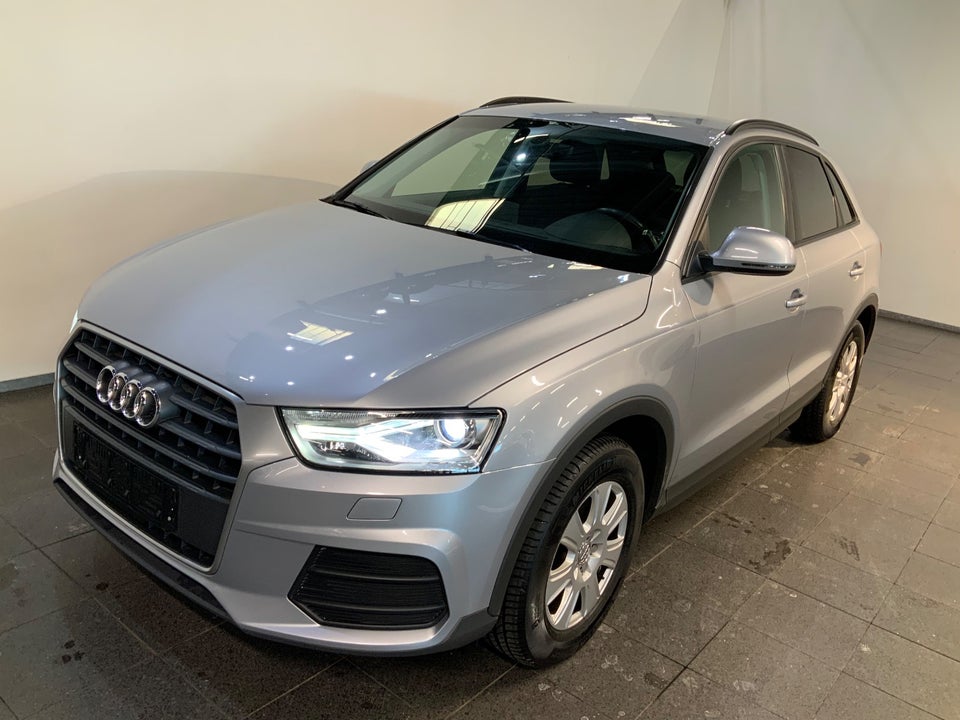 Audi Q3 1,4 TFSi 150 Limited 5d