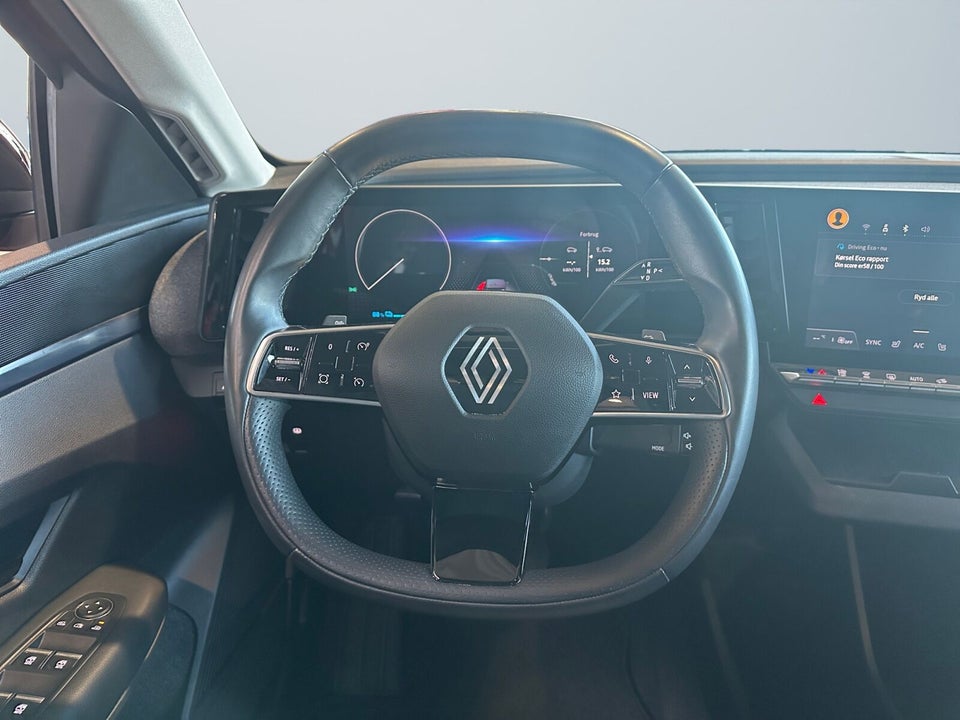 Renault Megane E-Tech 40 Equilibre 5d