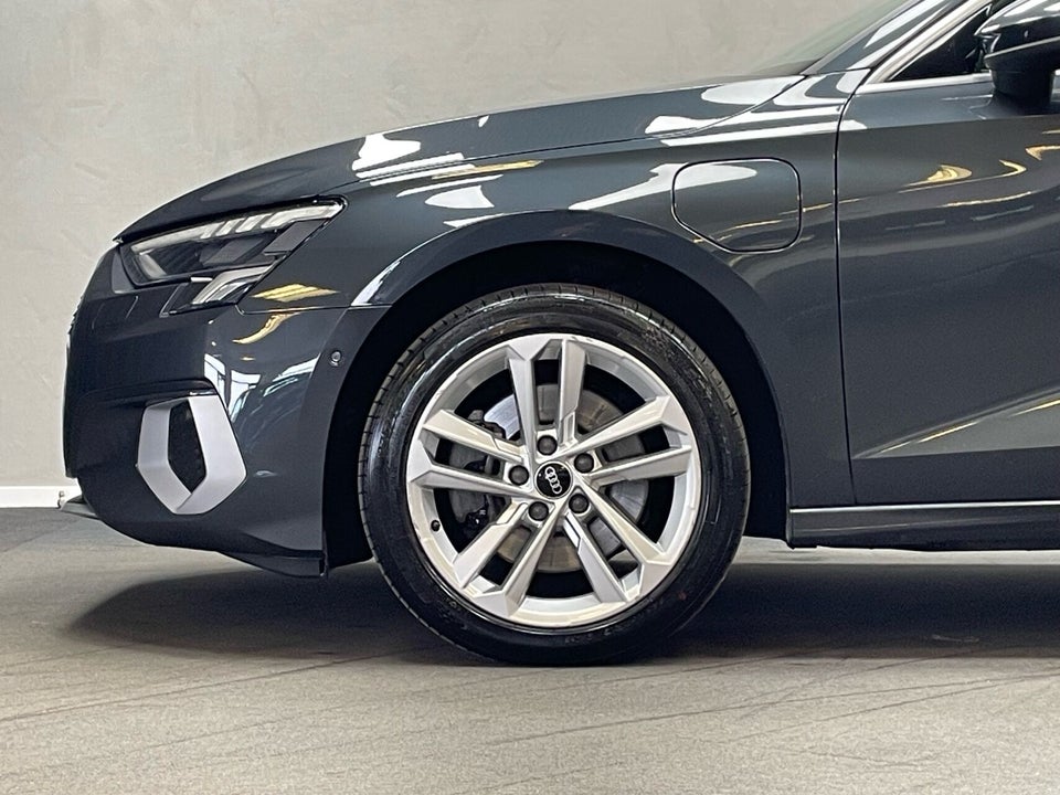 Audi A3 40 TFSi e Prestige Sportback S-tr. 5d