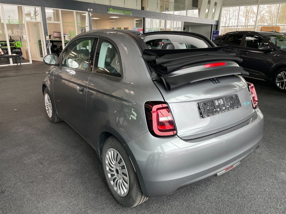 Fiat 500e 42 Icon Cabrio 2d