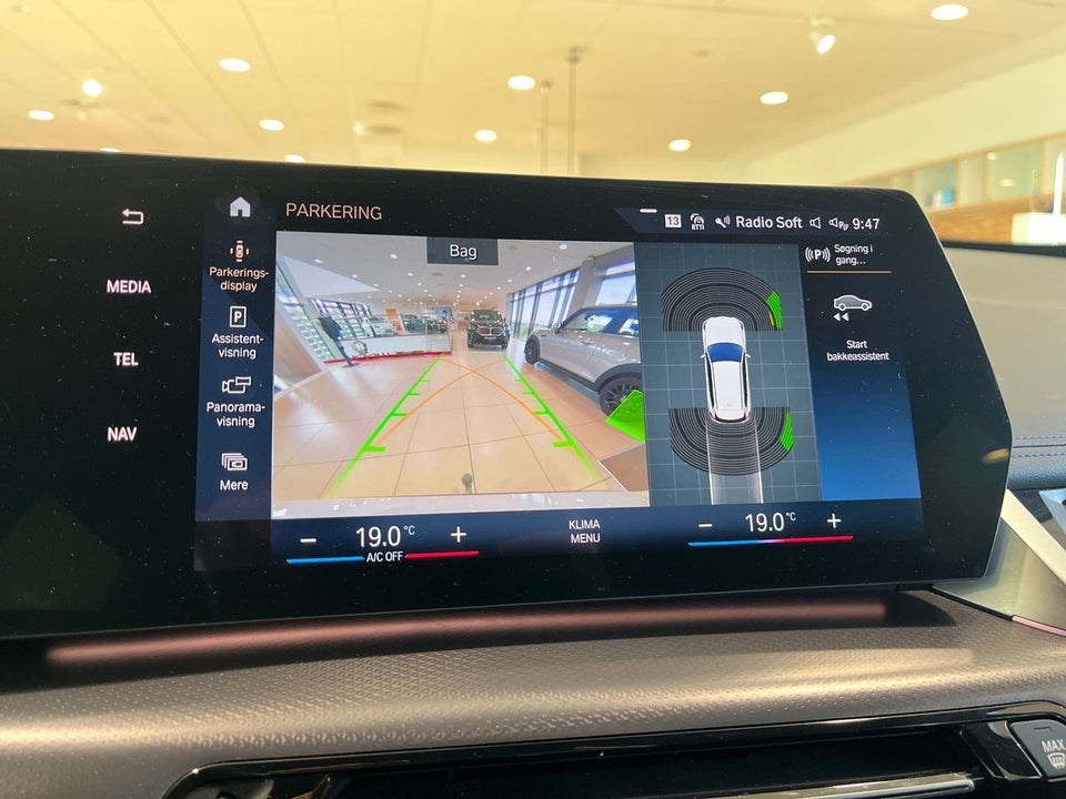 BMW iX1 xDrive30 Charged M-Sport 5d