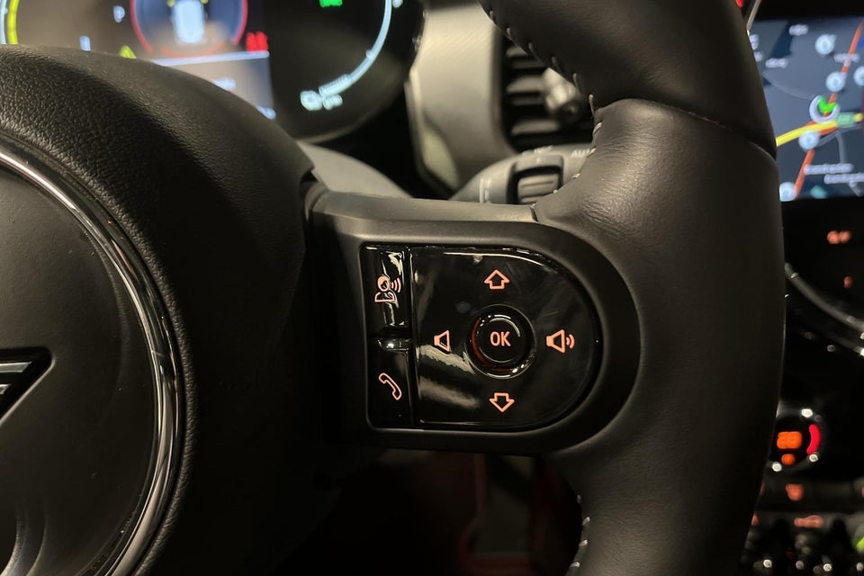 MINI Cooper SE Maximise 3d