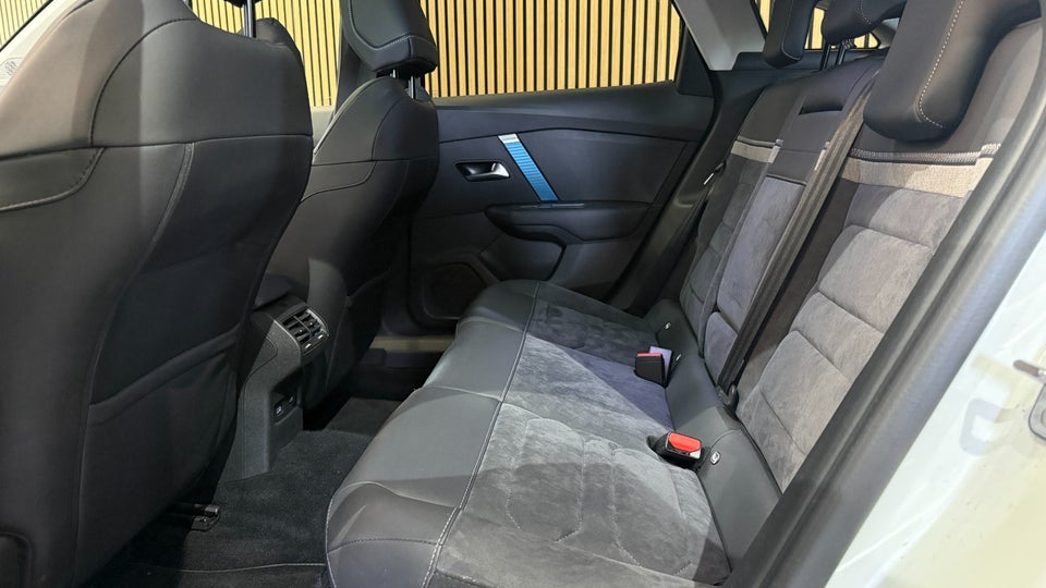Citroën ë-C4 50 Shine 5d