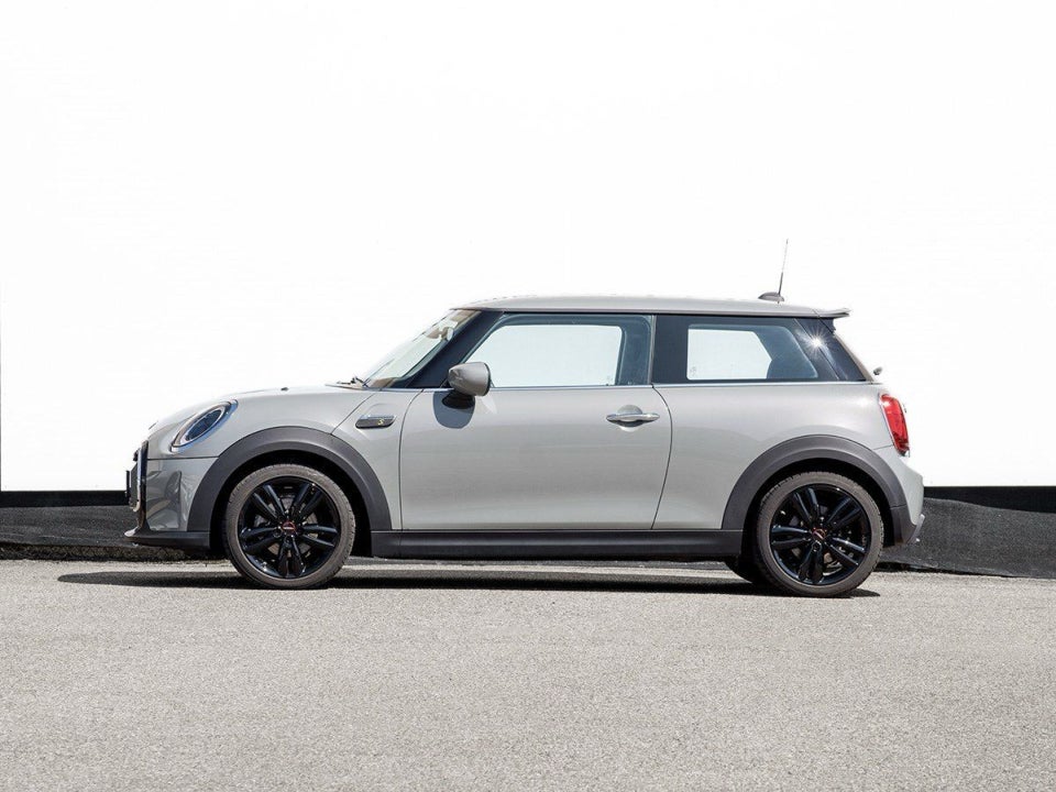 MINI Cooper SE Essential 3d