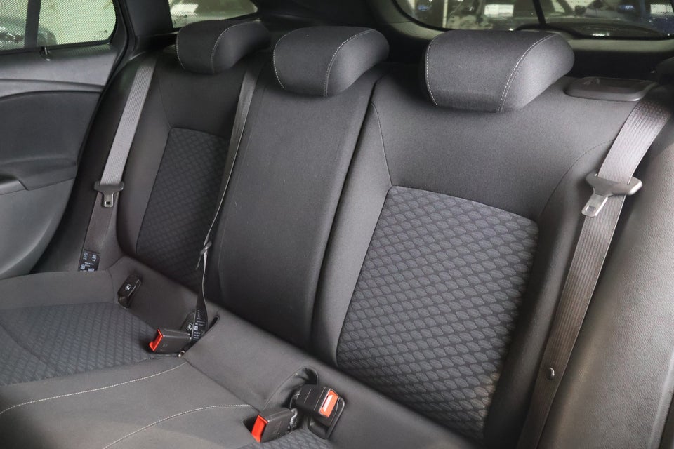 Opel Astra 1,6 CDTi 110 Enjoy Sports Tourer 5d