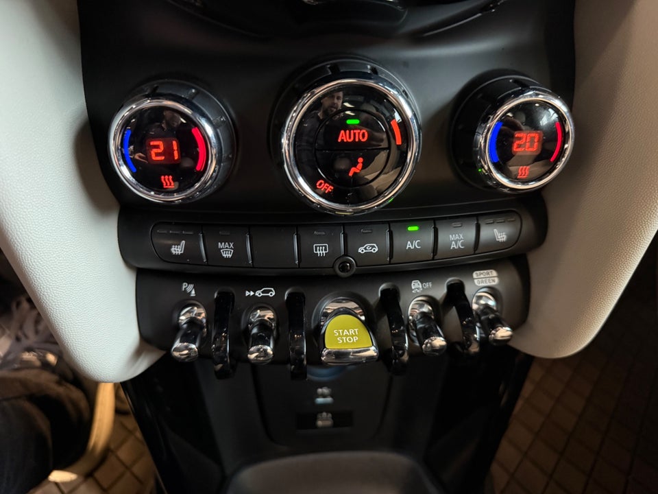 MINI Cooper SE Yours Trim 3d