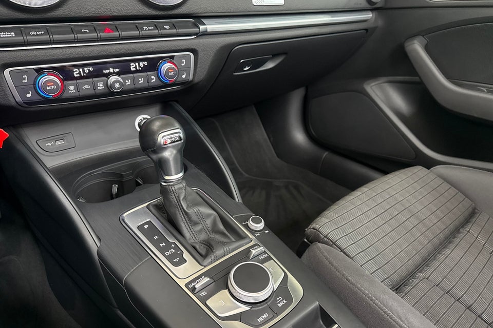 Audi A3 40 TFSi Sport Cabriolet S-tr. 2d