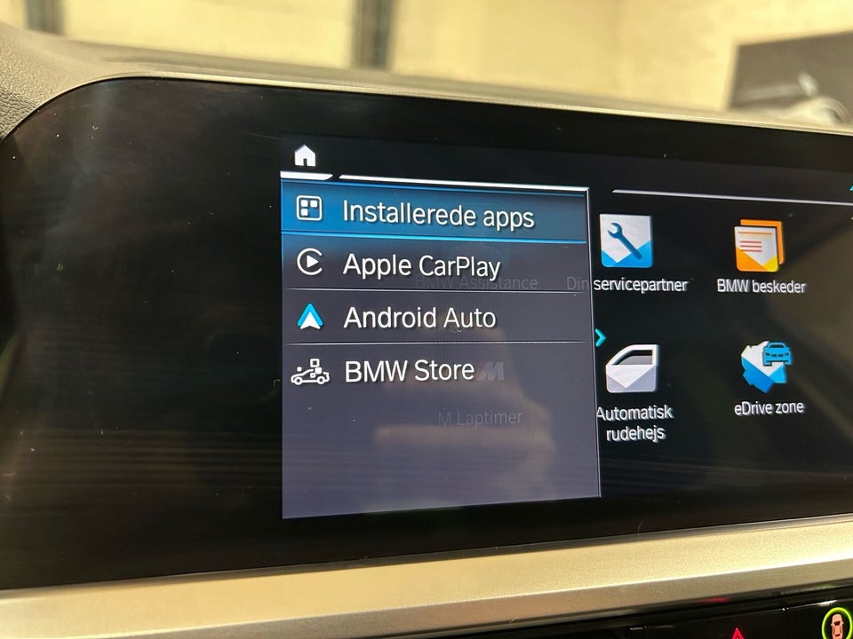 BMW 330e 2,0 Touring Sport Line aut. 5d