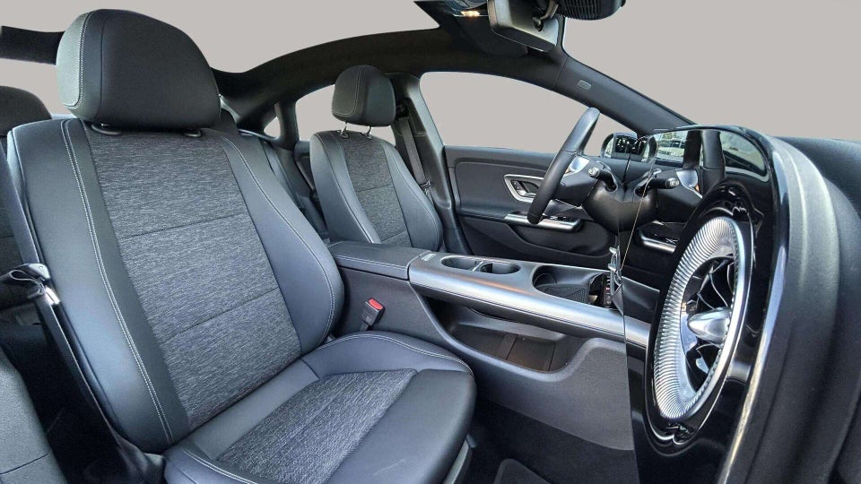 Mercedes CLA250+ electric Progressive Advance Plus 4d