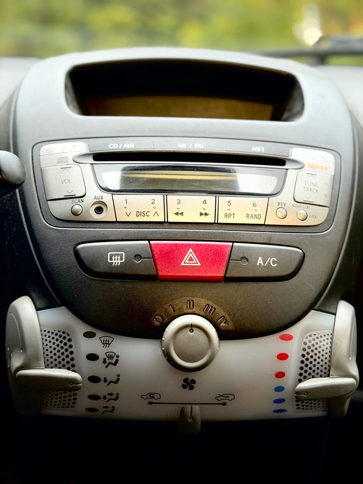 Citroën C1 1,0i Exclusive 5d