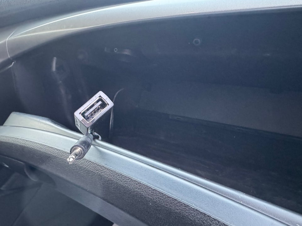 Honda Accord 2,0 Comfort Tourer 5d