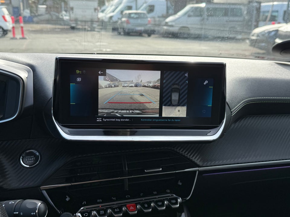 Peugeot e-208 50 GT 5d