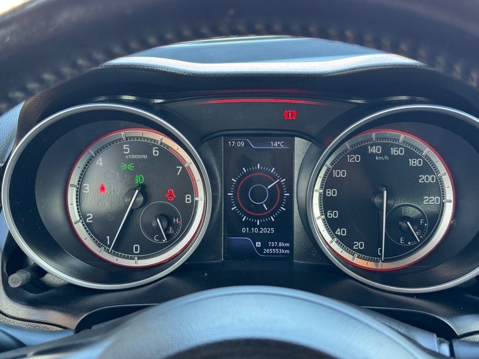 Suzuki Swift 1,2 Dualjet Club 5d