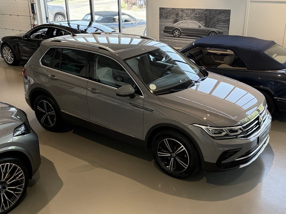 VW Tiguan 2,0 TSi 190 Elegance DSG 4Motion 5d