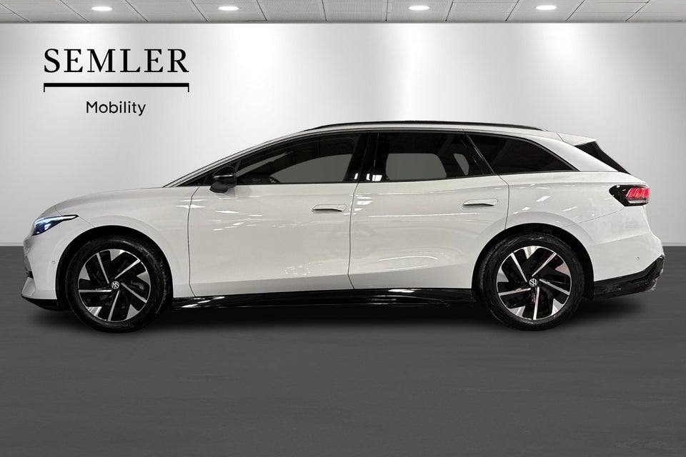 VW ID.7 77 Style+ Tourer 5d