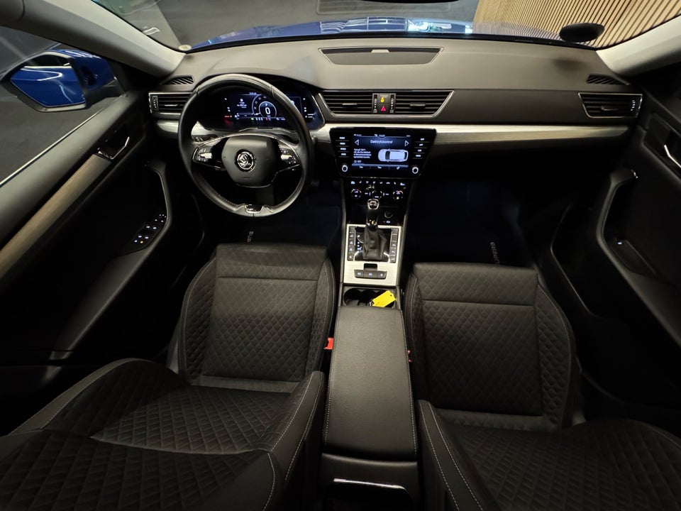 Skoda Superb 1,4 TSi iV Ambition Combi DSG 5d