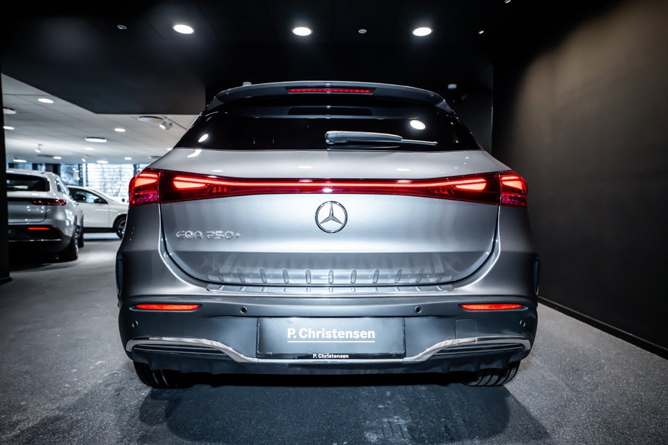 Mercedes EQA250+ AMG Advance 5d
