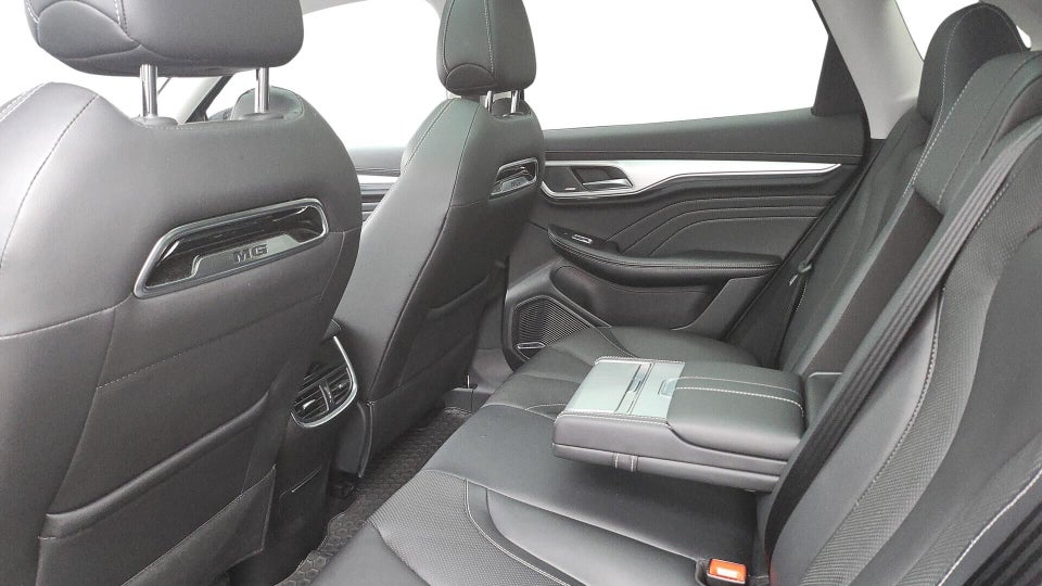 MG Marvel R Performance 5d