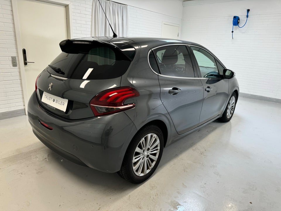 Peugeot 208 1,6 BlueHDi 100 Allure 5d