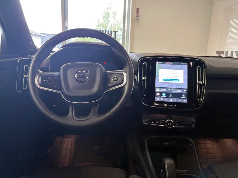 Volvo EX40 Twin Performance Plus 5d