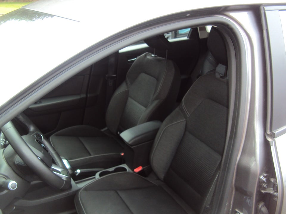 Renault Captur 1,0 TCe 100 Zen 5d