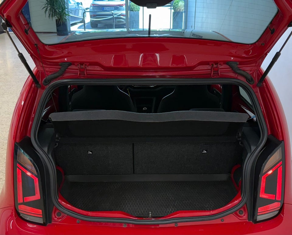 VW Up! 1,0 TSi 90 High Up! BMT 5d