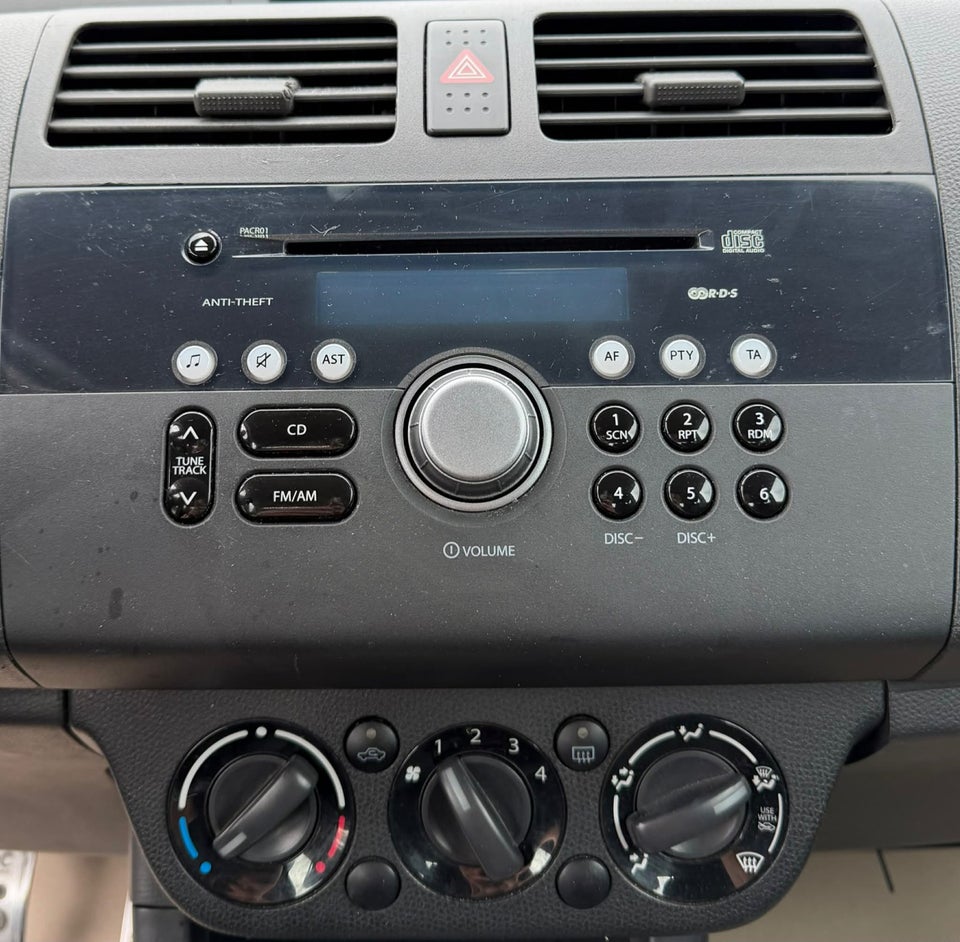 Suzuki Swift 1,3 GL-A 3d