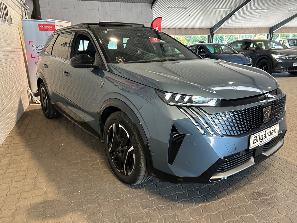 Peugeot e-5008 77 GT 7prs 5d