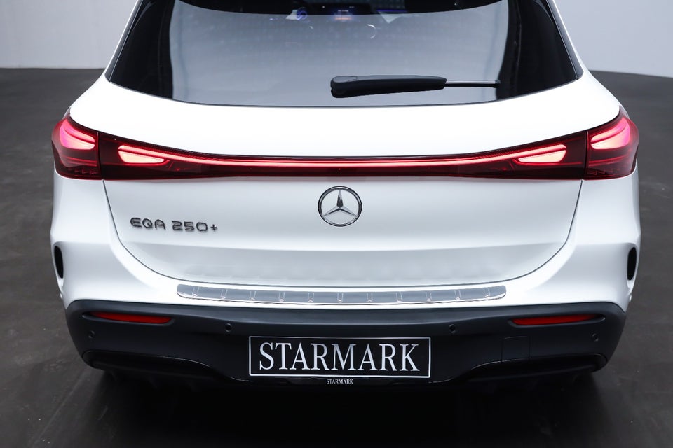 Mercedes EQA250+ AMG Advance 5d